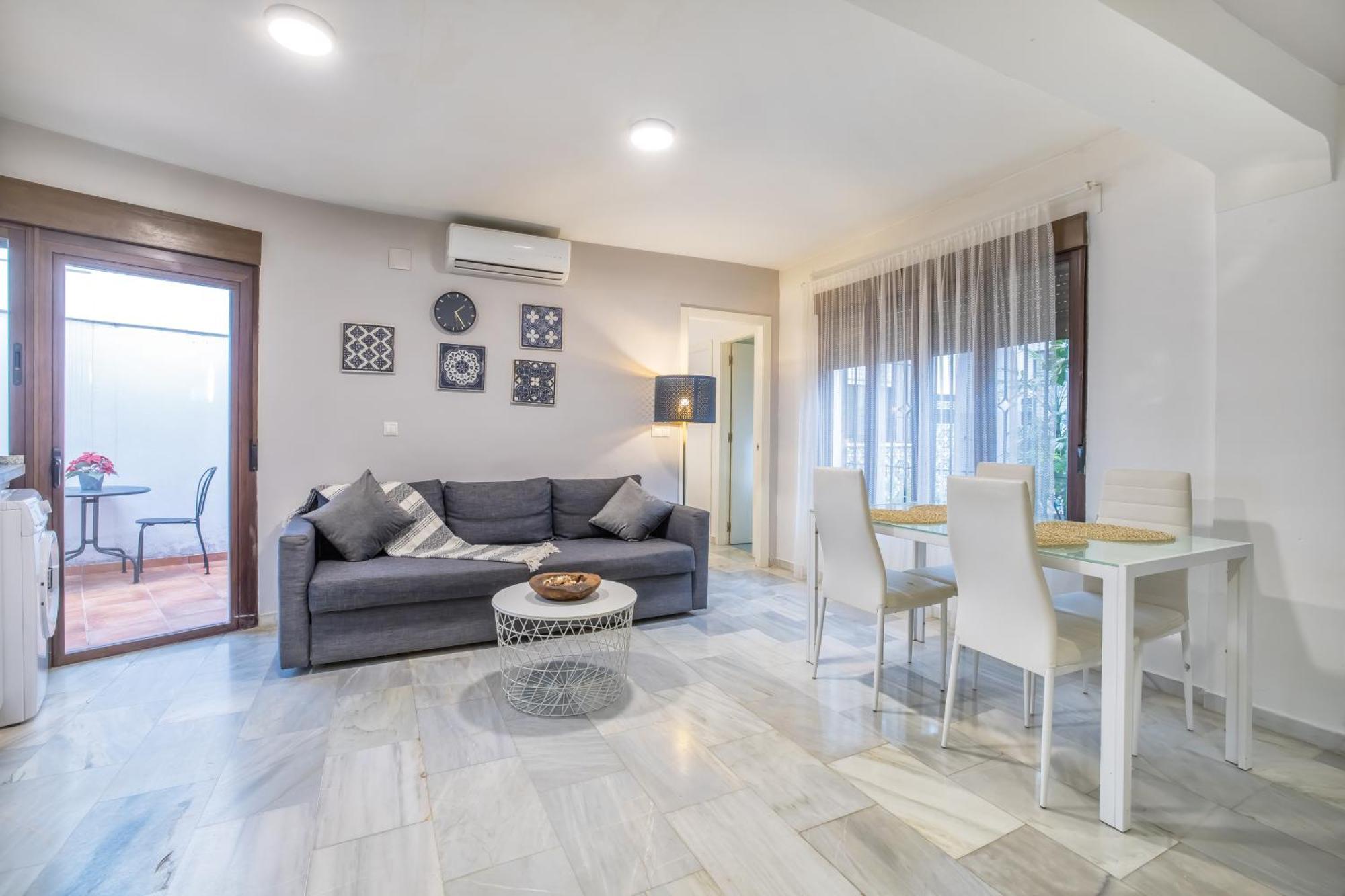 Encanto En La Juderia: Apartamento Con Patio Кордова Экстерьер фото