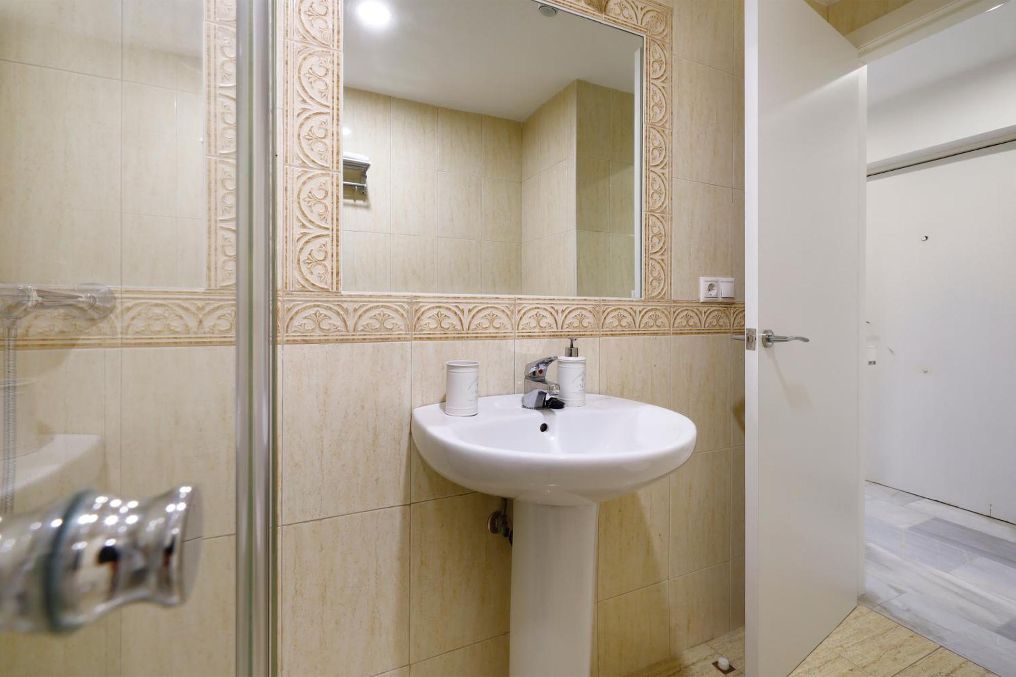 Encanto En La Juderia: Apartamento Con Patio Кордова Экстерьер фото